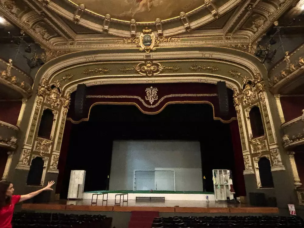 Explore the National Theater