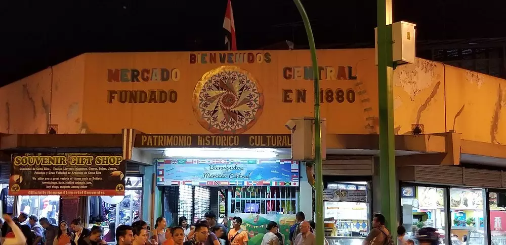 Wander Mercado Central