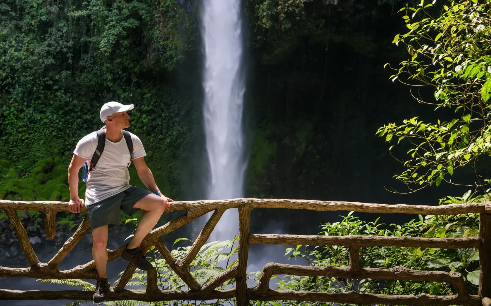 Tourist-front-waterfall