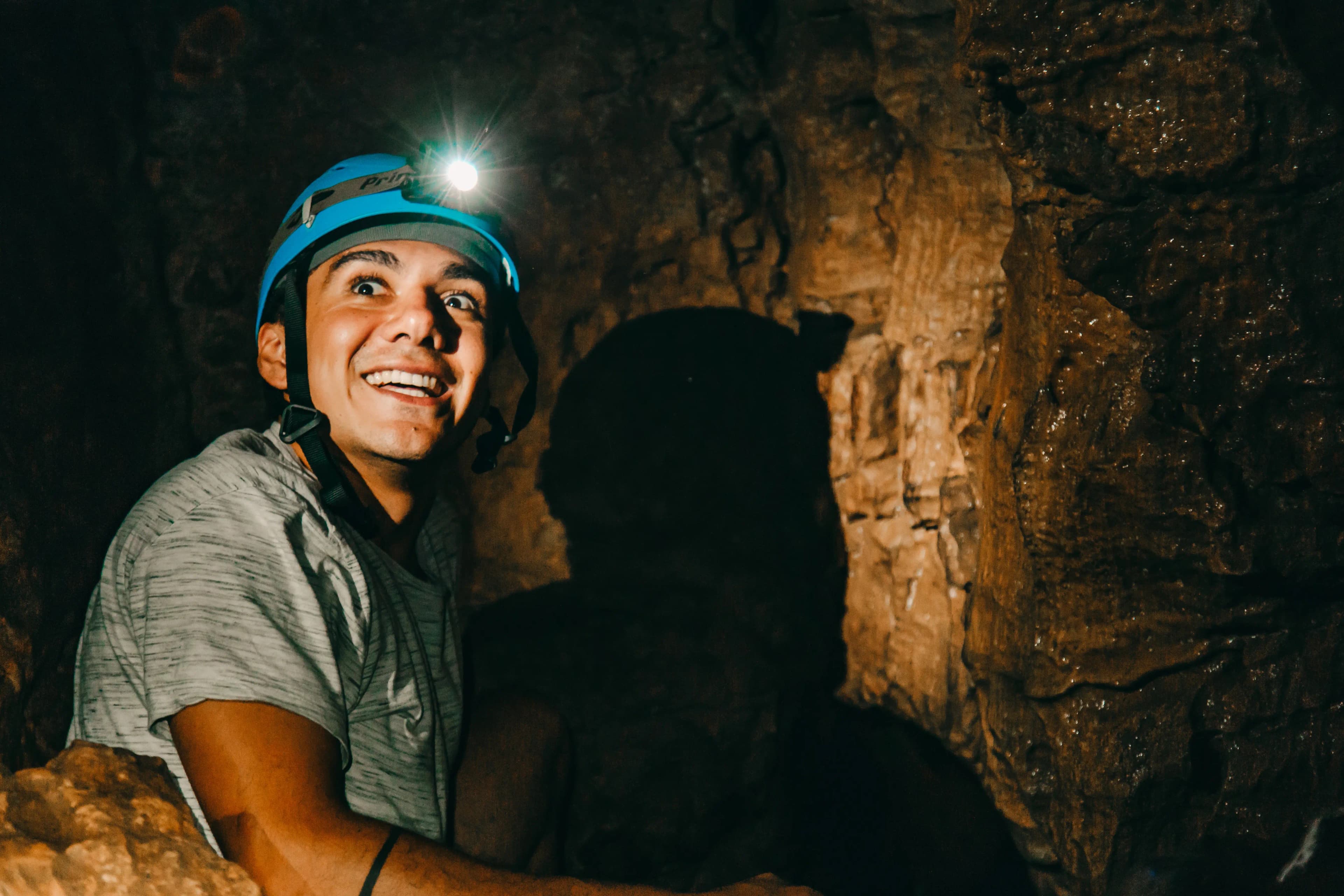smile-tourist-venadocaves